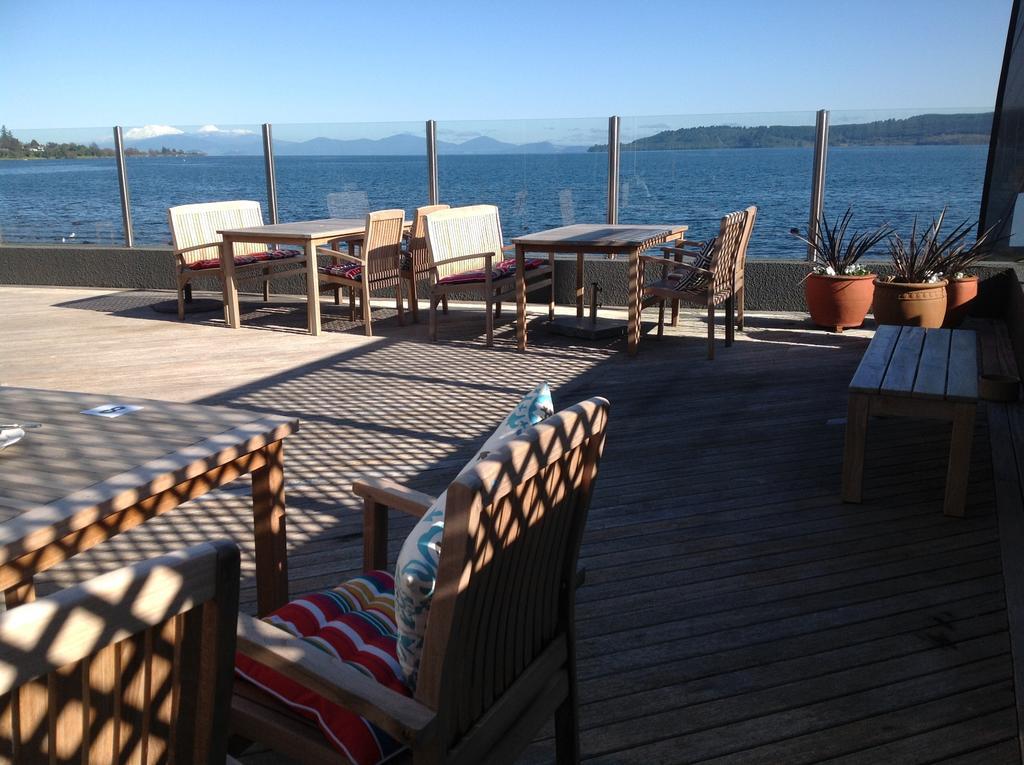 The Cove- On The Lake Taupo Ngoại thất bức ảnh
